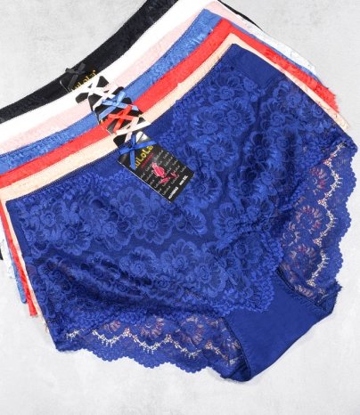 Majtki zdobione kwiecistą koronką Lu Lo La 8045